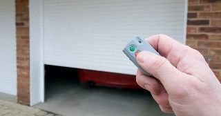 Купить автоматику для рулонных ворот Снежинск, цена от 2759 руб.